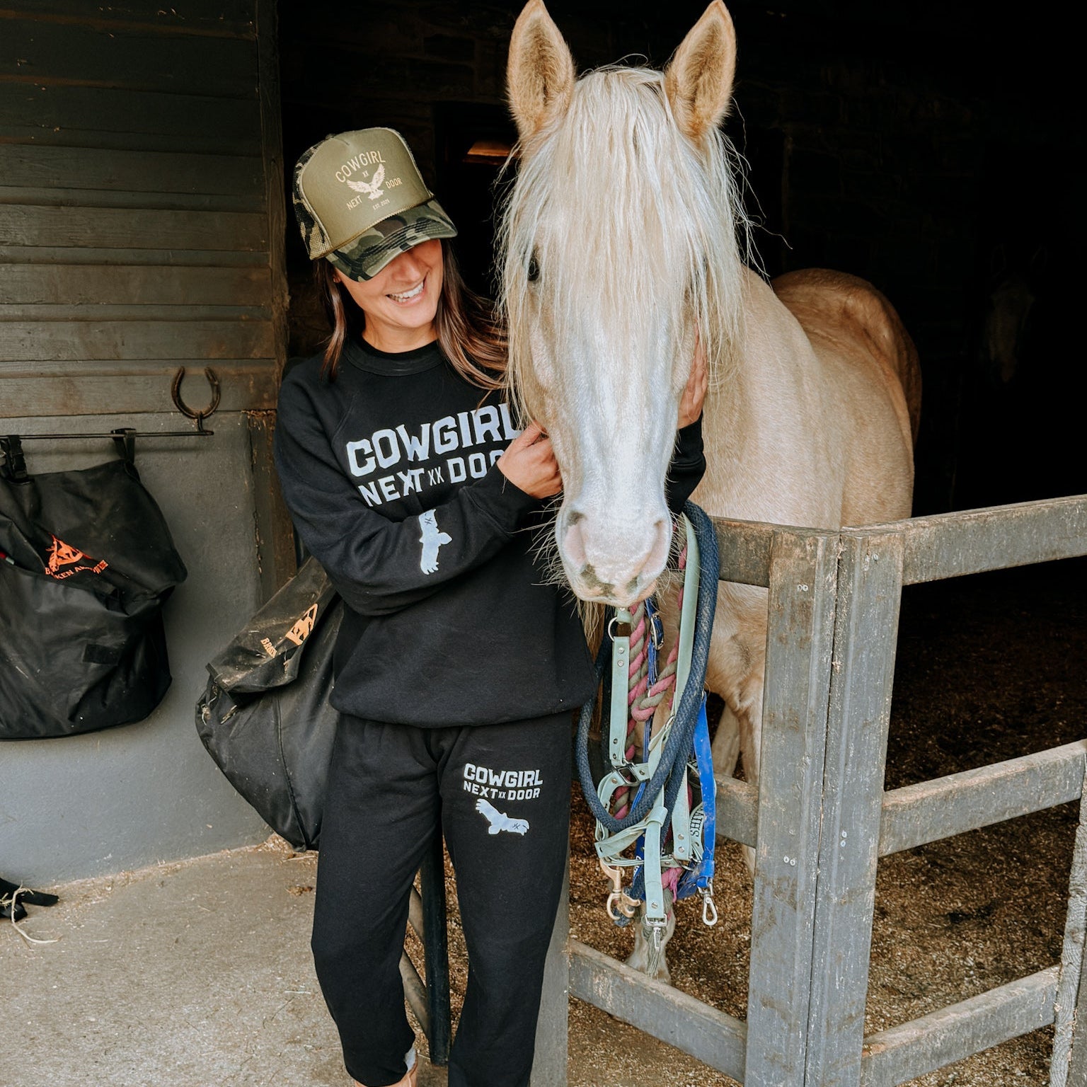 BLACKBIRD Sweatpants – Cowgirl Next Door